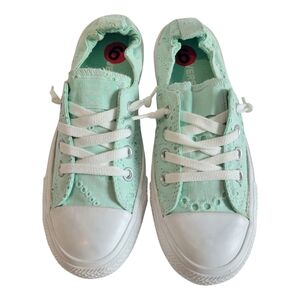 Converse All Star Mint Green and White Classic Low Top Sneakers Eyelet Size 6